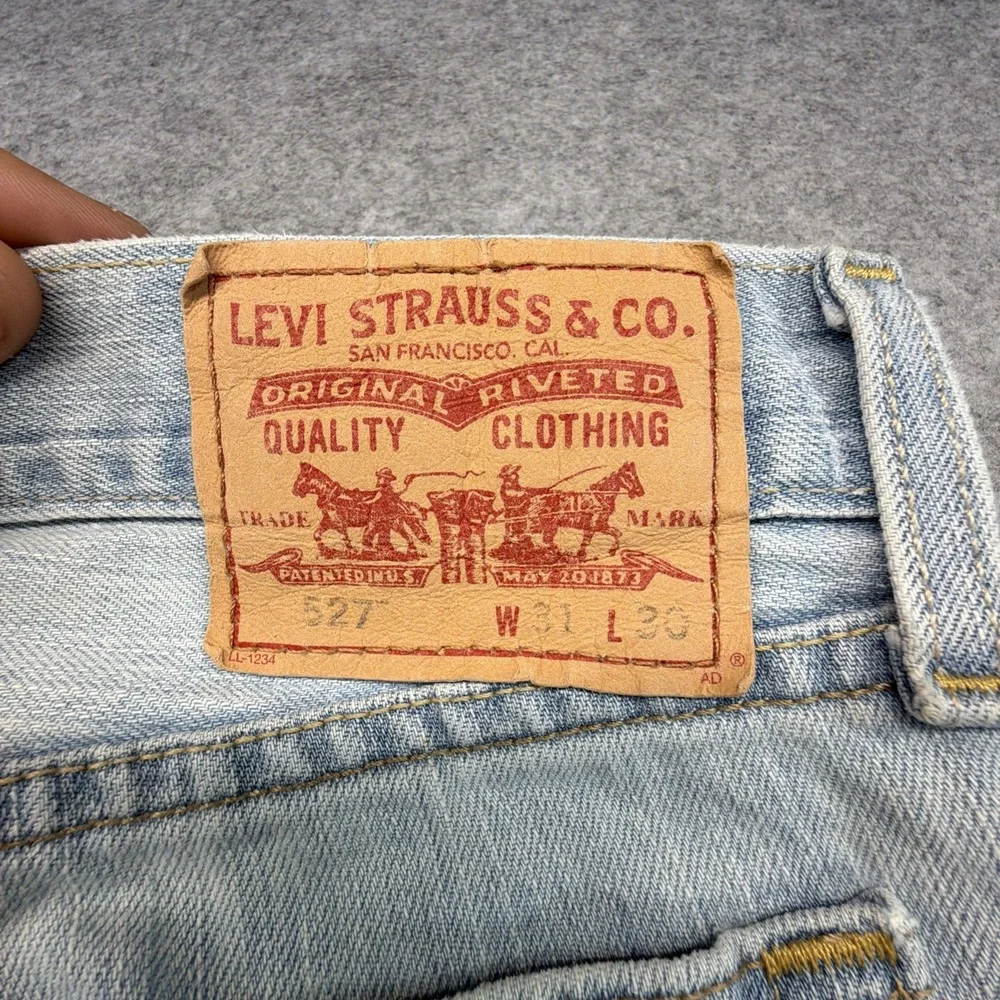 Levis 527 Jeans Mens 31x30 Blue Cotton Bootcut Western Rips Denim Pants Y2K